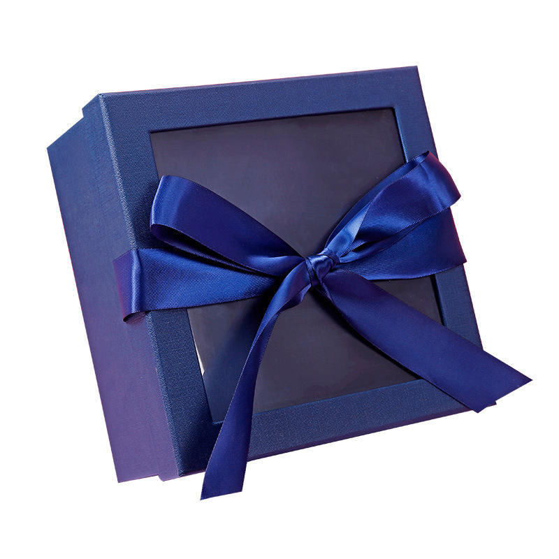 Custom Window gift packaging manufacturer