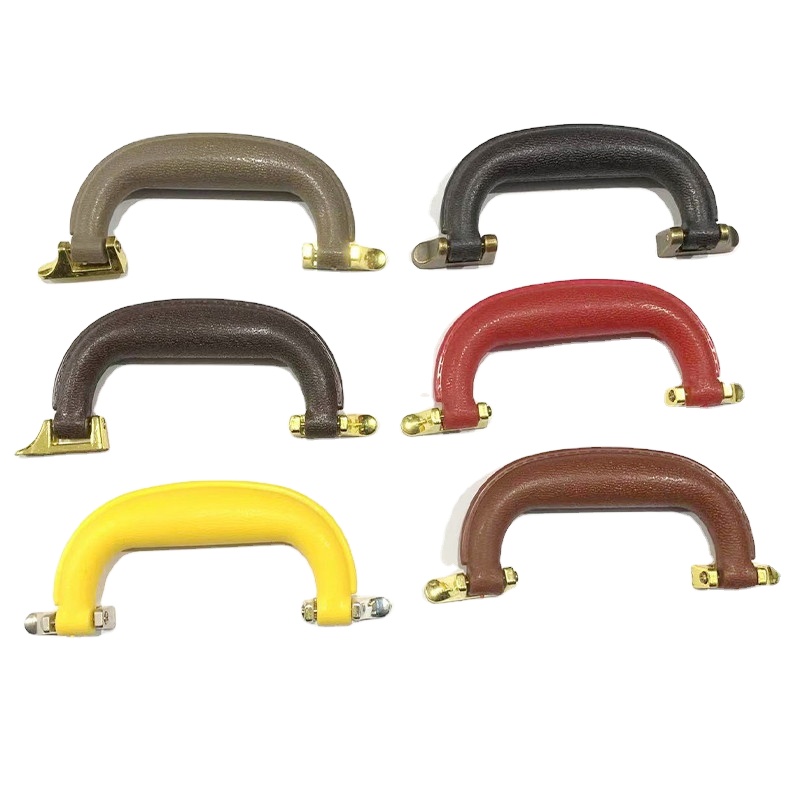 Leather‑covered plastic handles – strong for luxury packaging