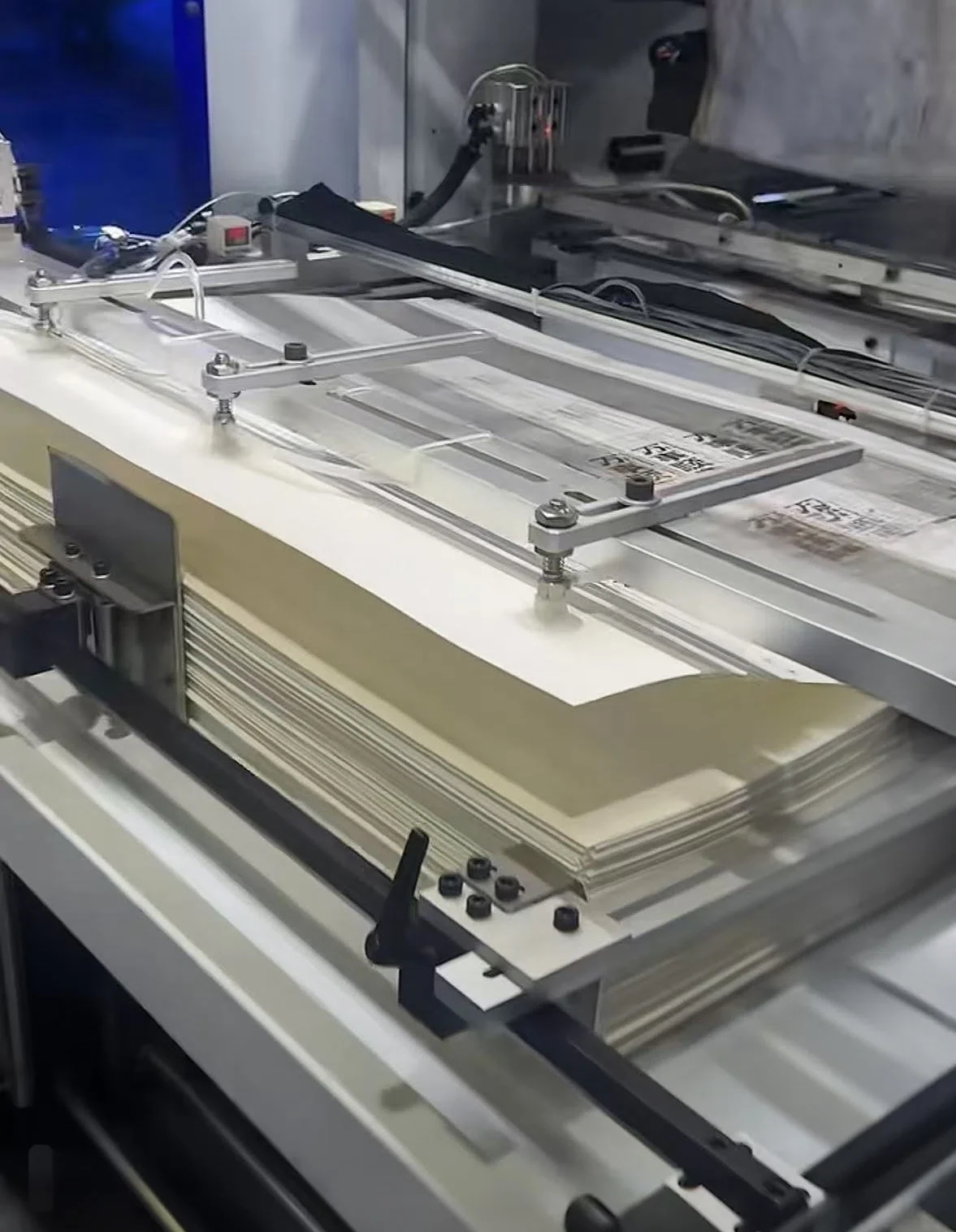 Luxury electronic accessories packaging manufacturer
