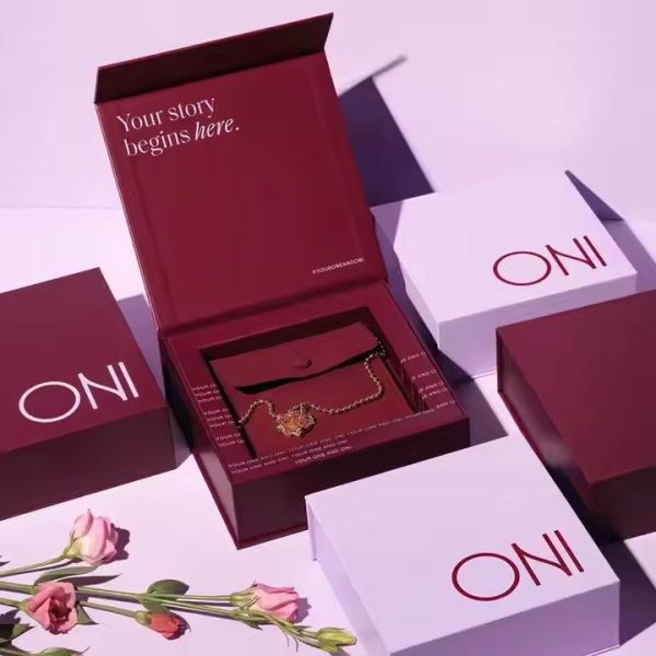 Magnetic Paper Jewelry Box and Microfiber Pouch